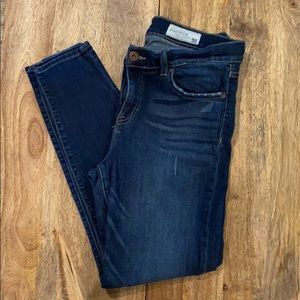 Pistola Mid-Rise Skinny Jean